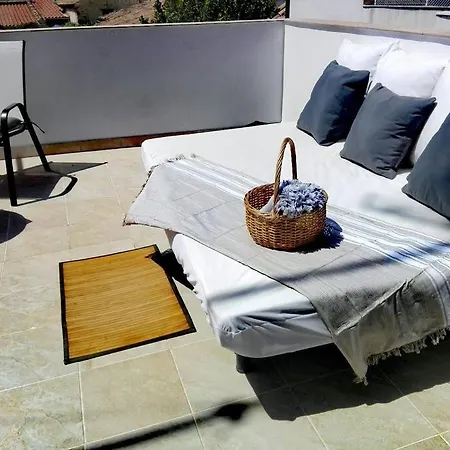 Apartment Casita De La Piedra Escrita